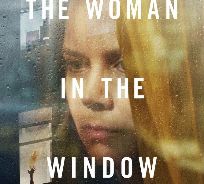 Фото: женщина в окне фильм 2021 отзывы